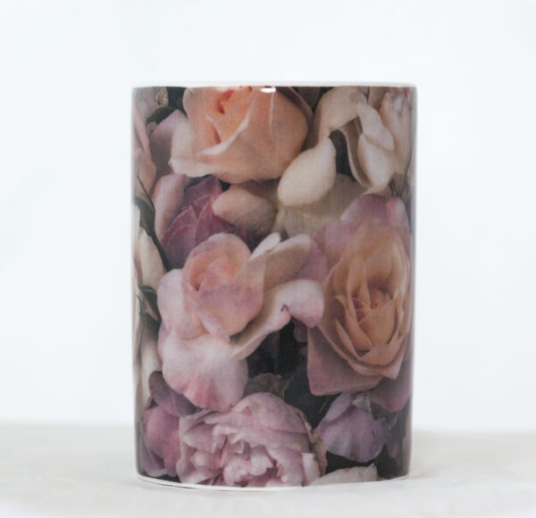 Blush roses mug front